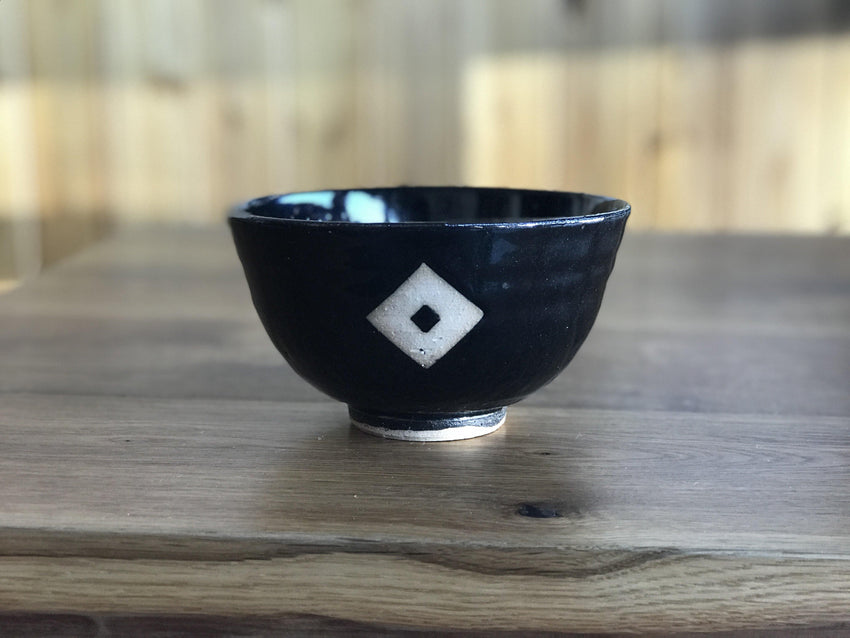 KUGI NUKI MON CHAWAN（matcha bowl) 釘抜き紋茶碗 - NIPPON CHA