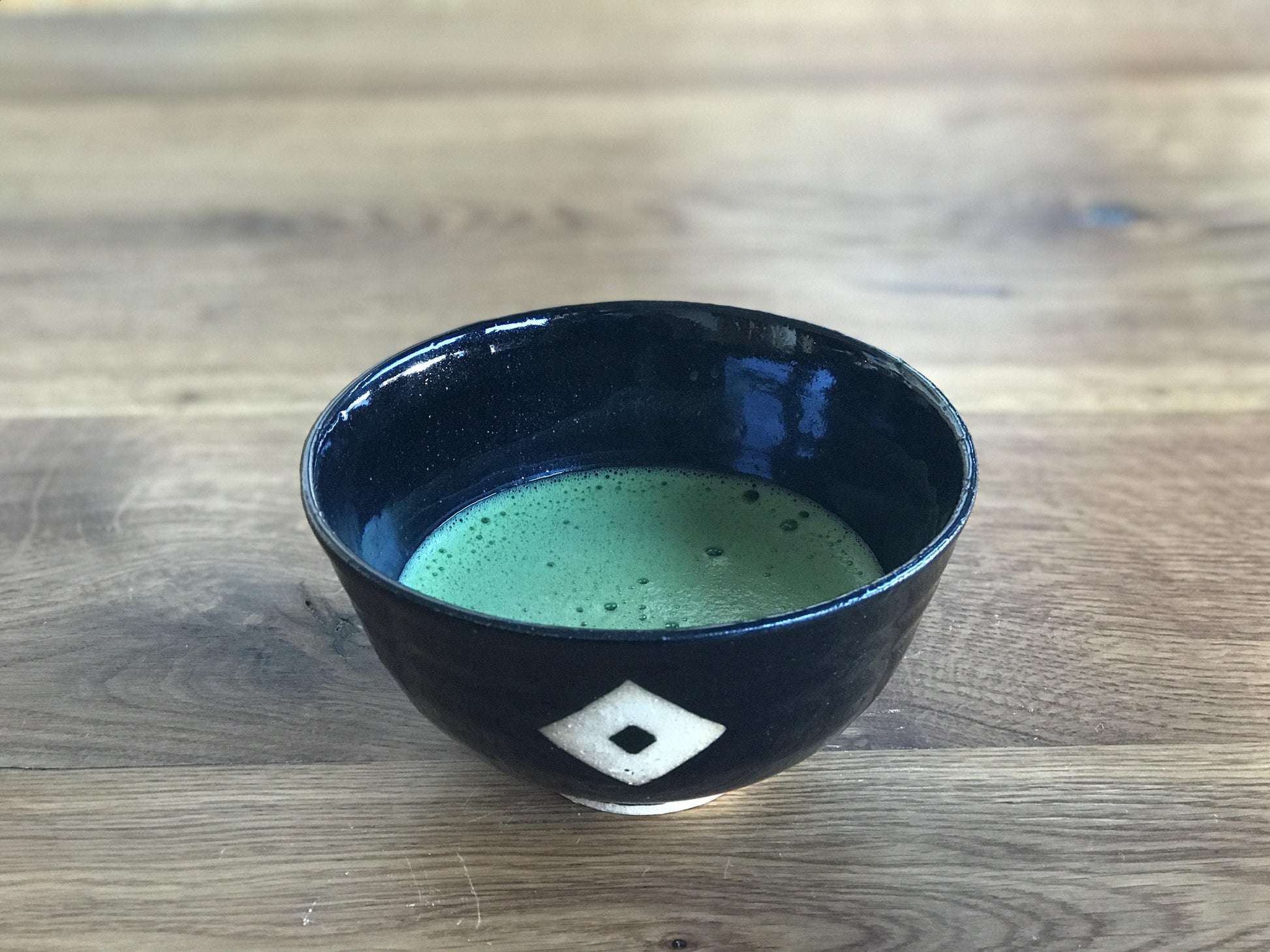 KUGI NUKI MON CHAWAN（matcha bowl) 釘抜き紋茶碗 - NIPPON CHA